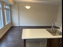 60 Parrotta Dr, #275