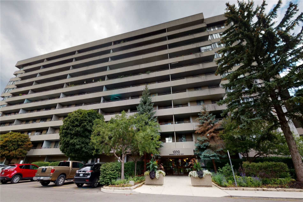 1320 Mississauga Valley Blvd 1320 Mississauga Valley Blvd