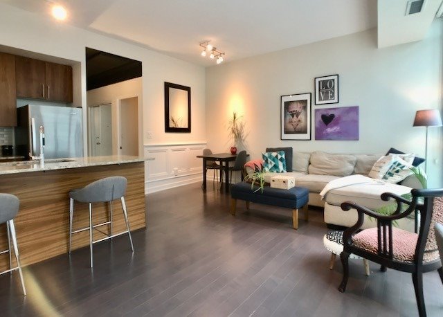 Listing W4953496 - Large Photo # 1