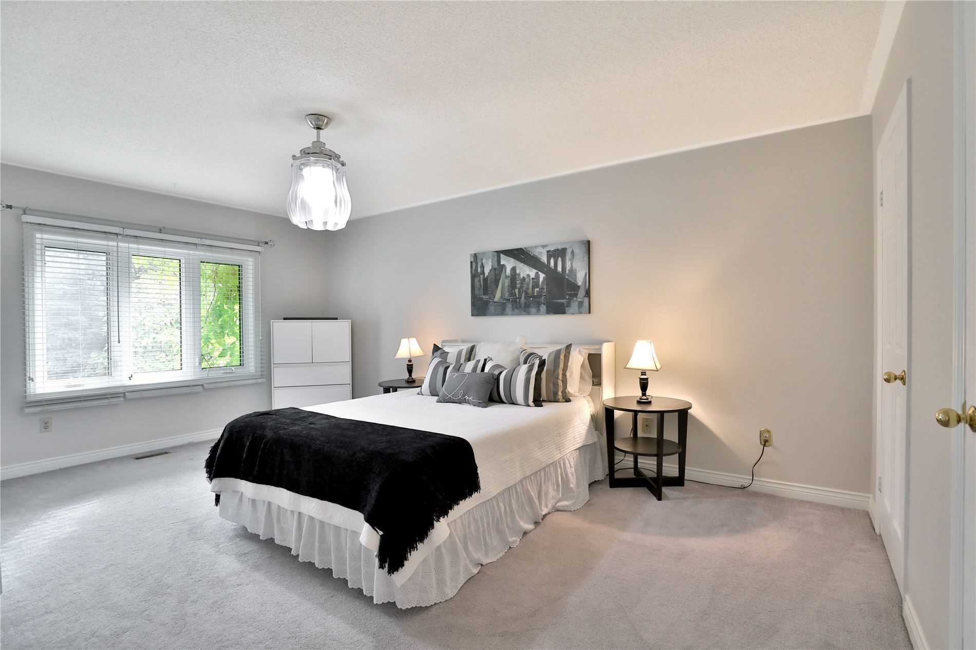 Listing W4967833 - Large Photo # 16