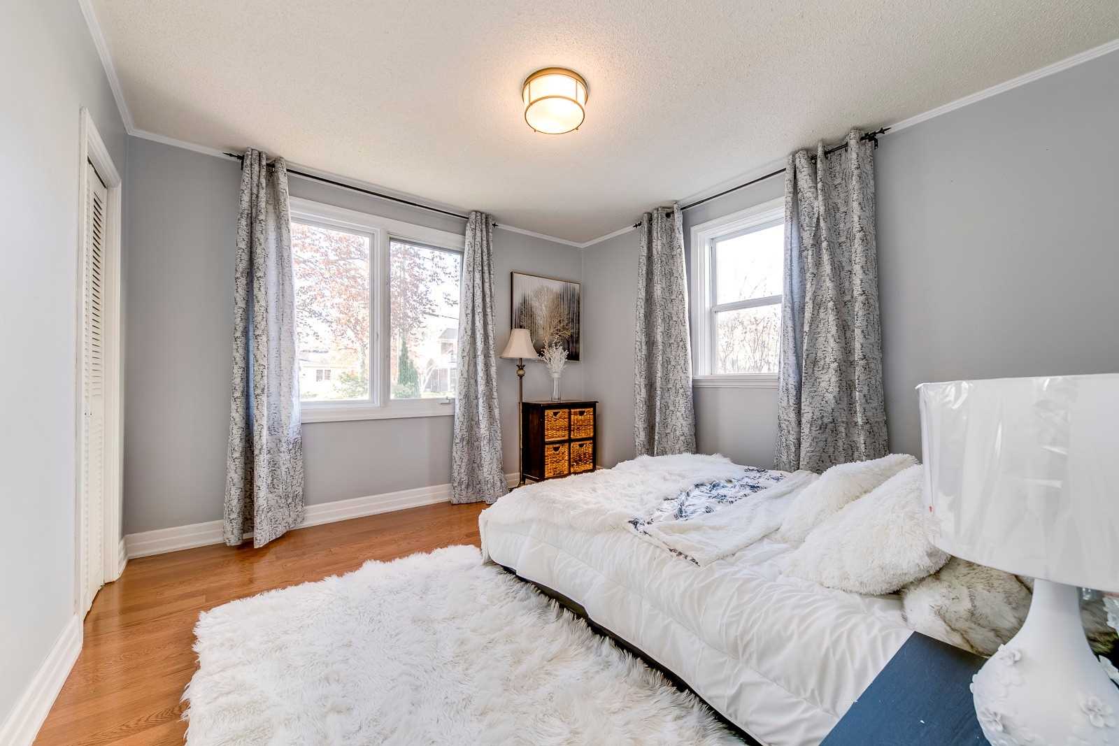 8 Kingswood Rd