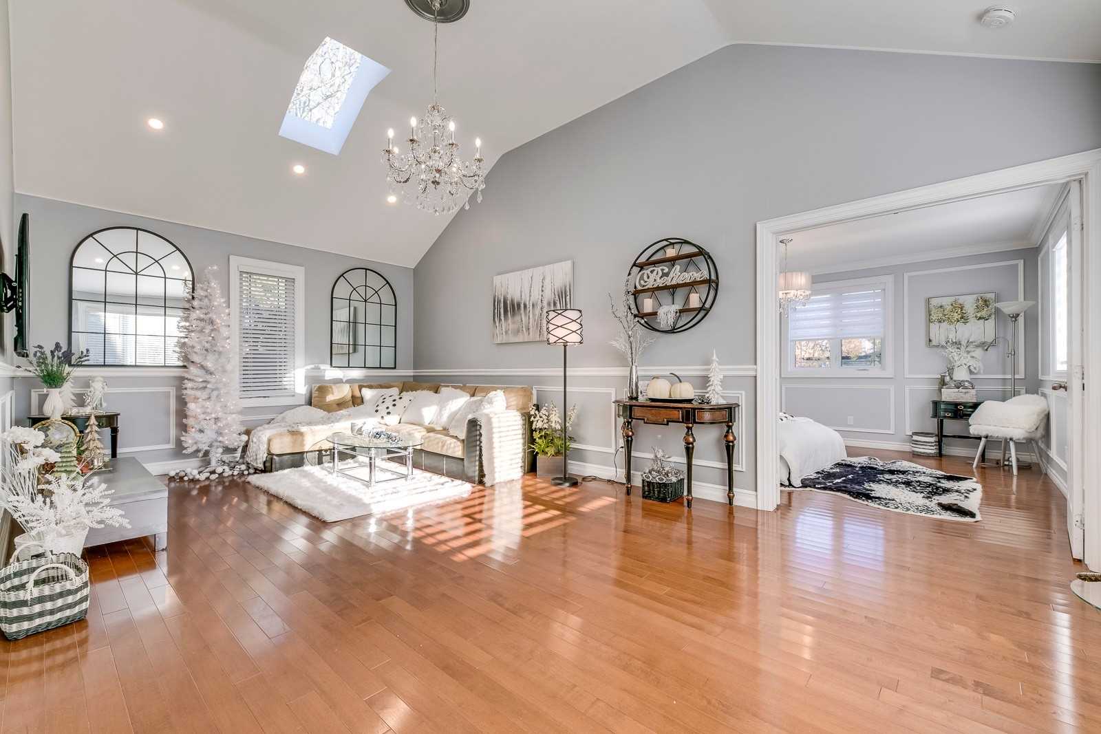 8 Kingswood Rd