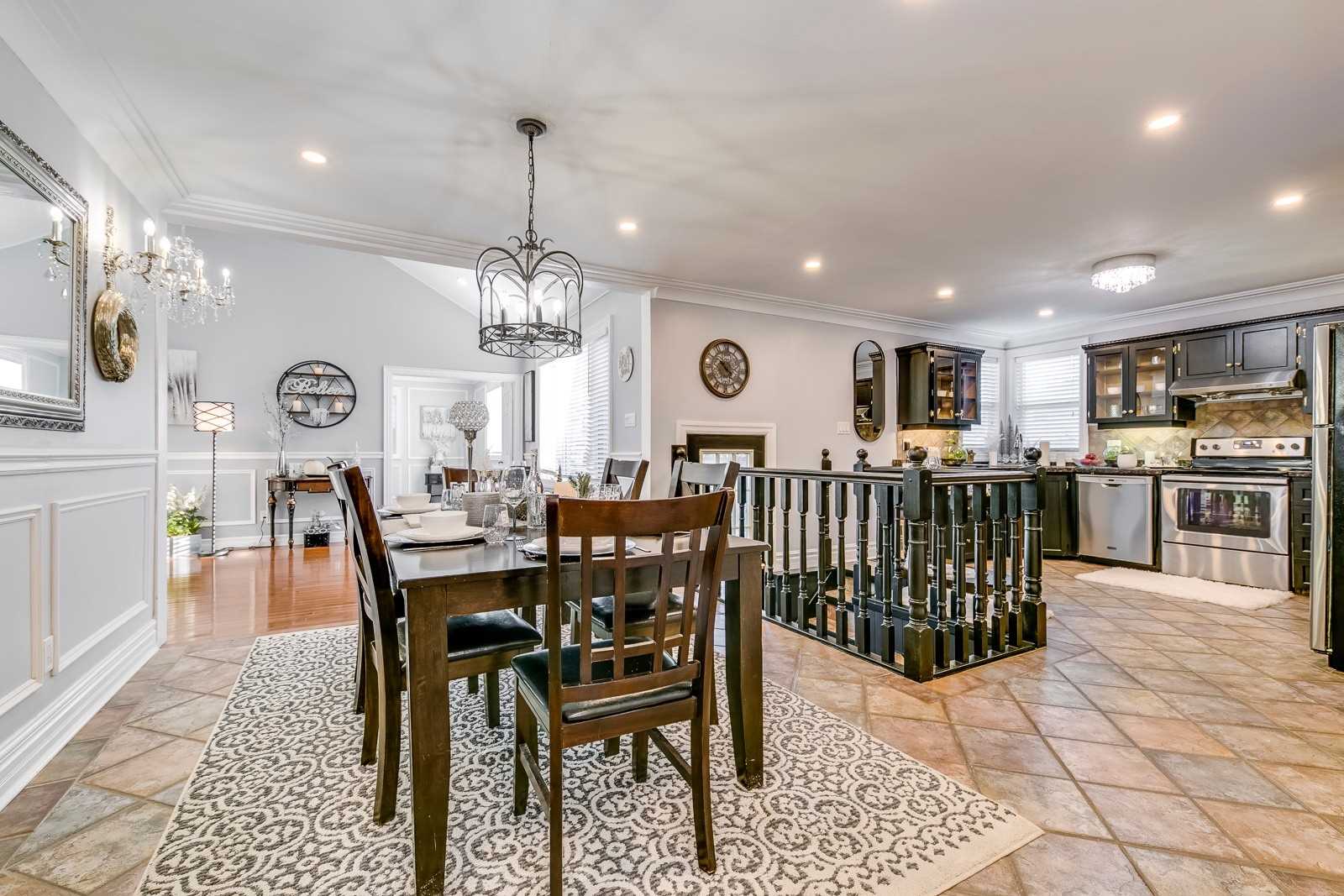 8 Kingswood Rd