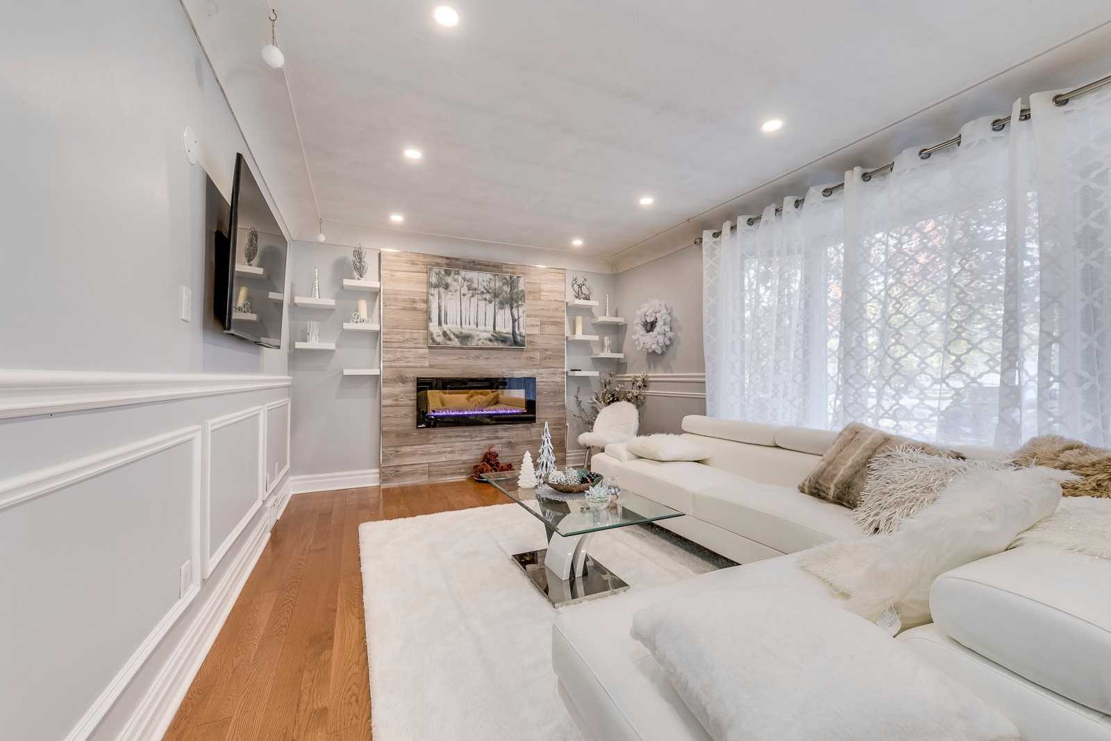 8 Kingswood Rd