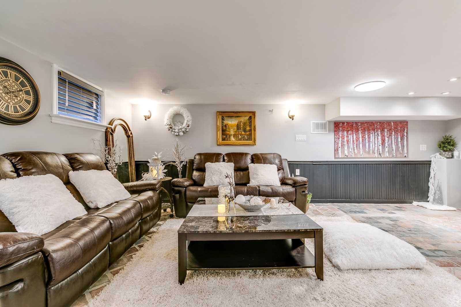 8 Kingswood Rd