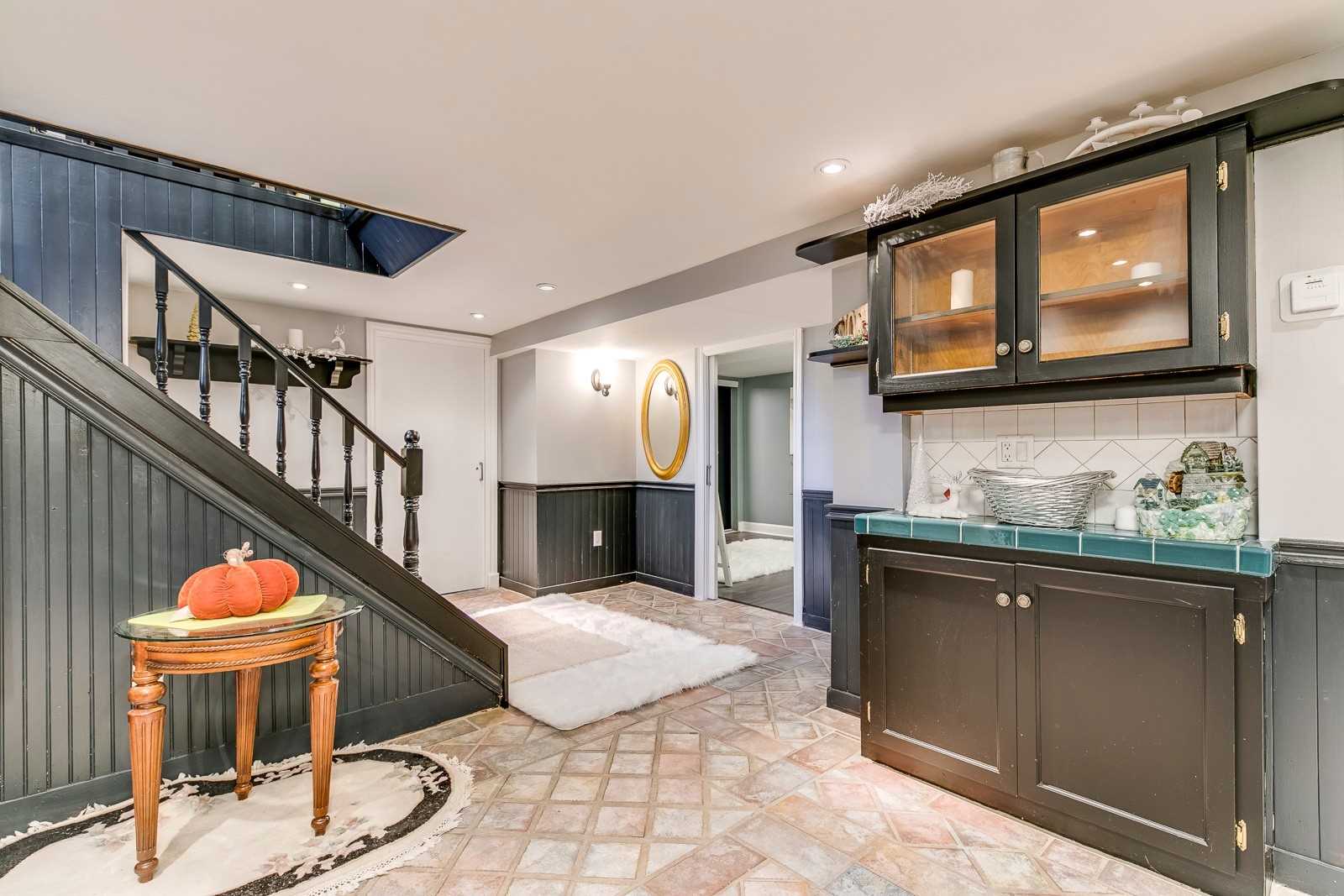 8 Kingswood Rd