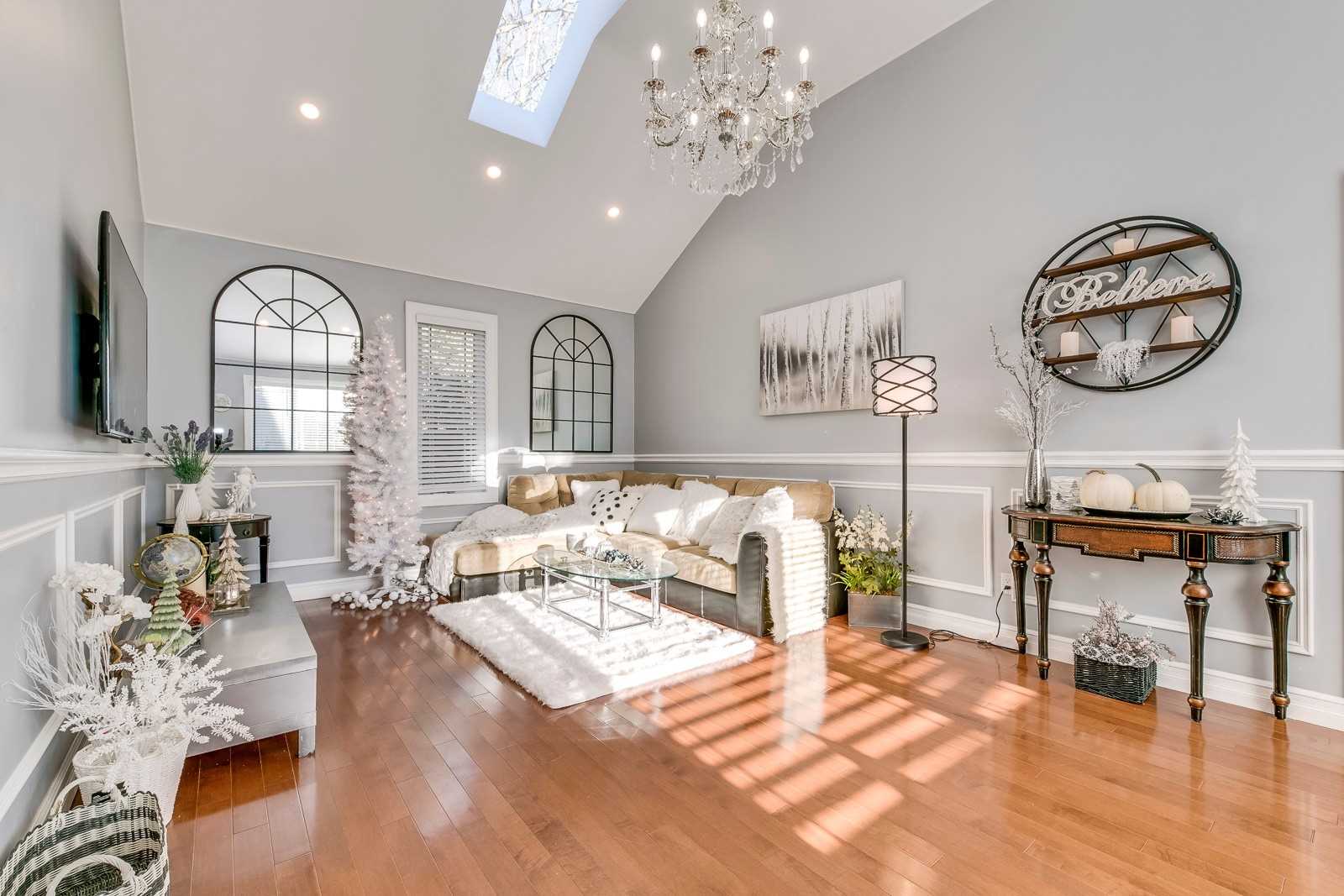 8 Kingswood Rd