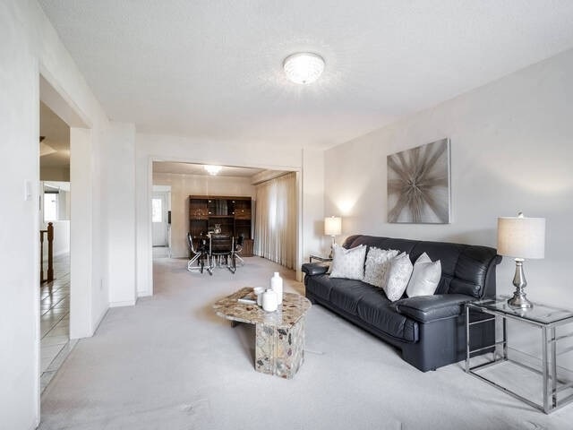 Listing W4977249 - Large Photo # 9