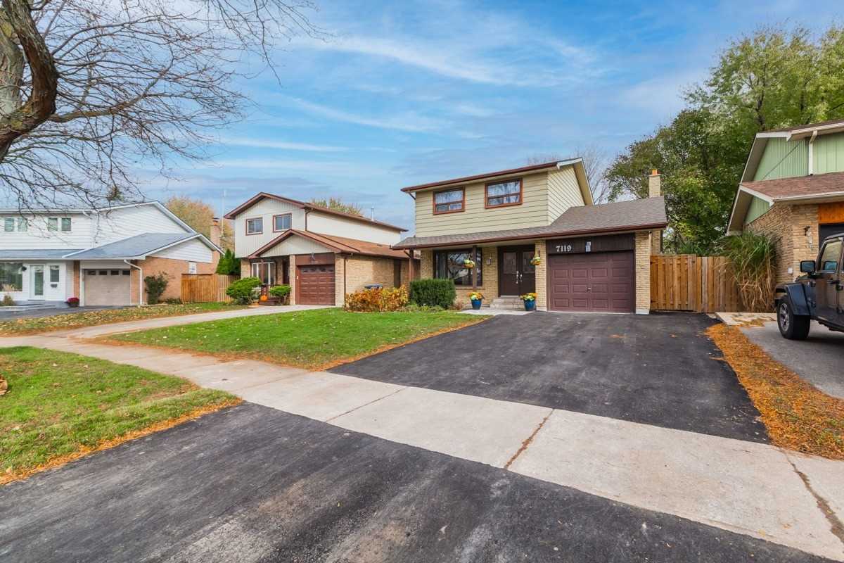 Listing W4980144 - Large Photo # 1