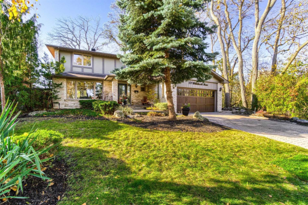 171 Whitchurch Mews, Mississauga
