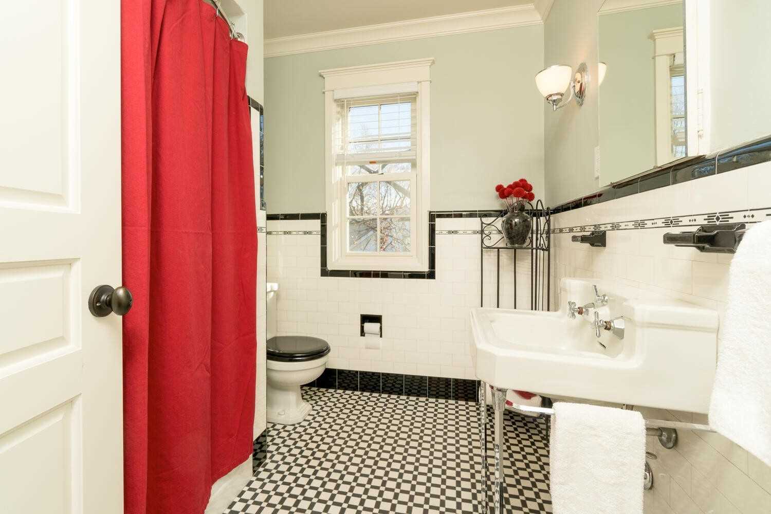 Listing W4989110 - Large Photo # 18