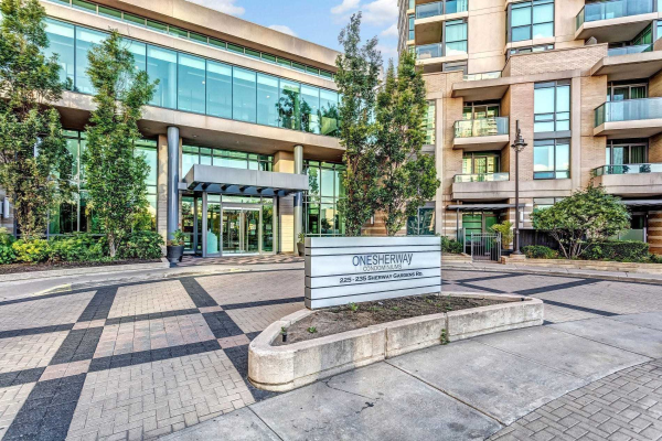225 Sherway Gardens Rd, Toronto
