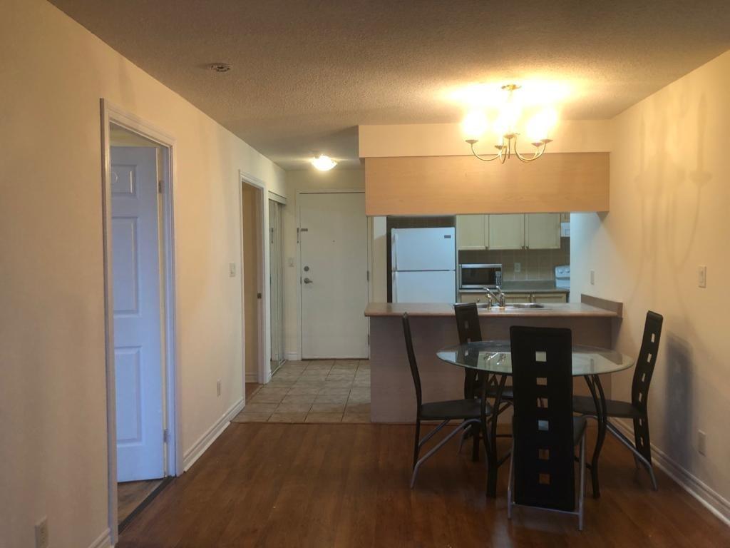 3880 Duke Of York Blvd, #2409