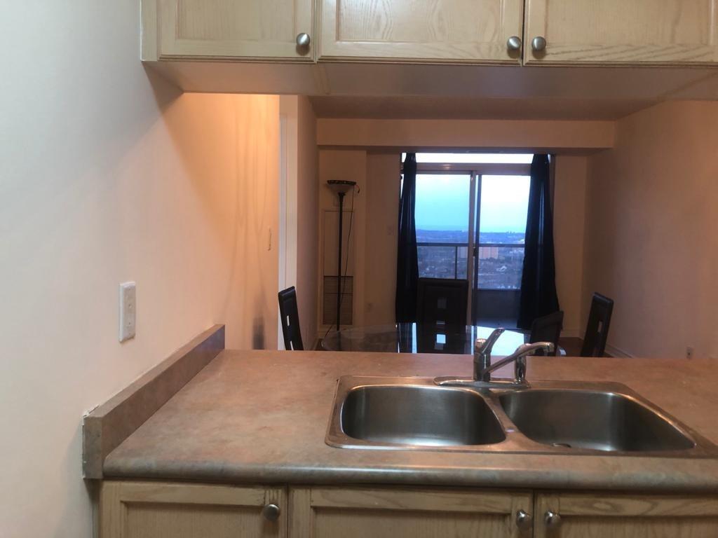 3880 Duke Of York Blvd, #2409