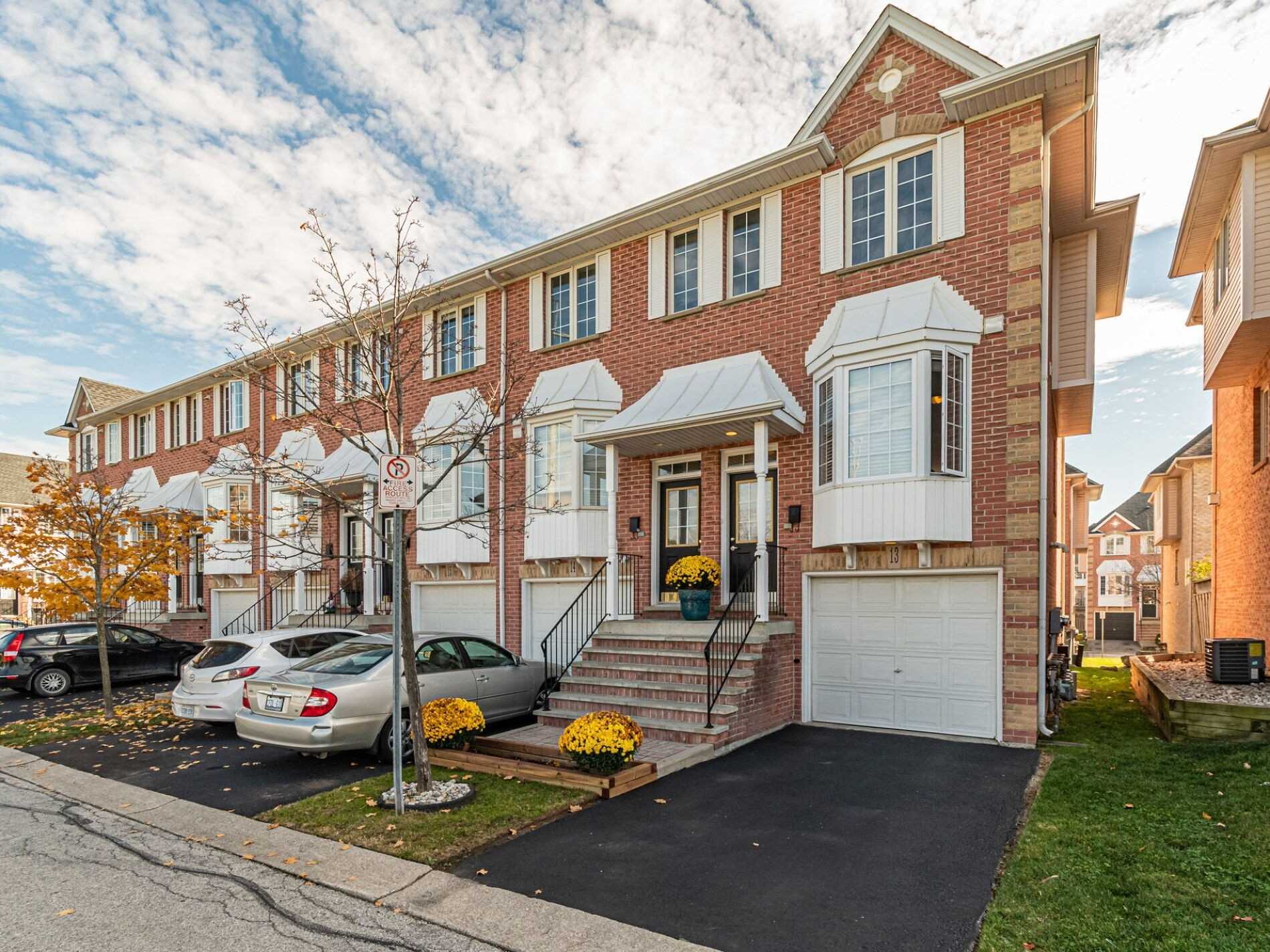 Listing W4992550 - Large Photo # 28