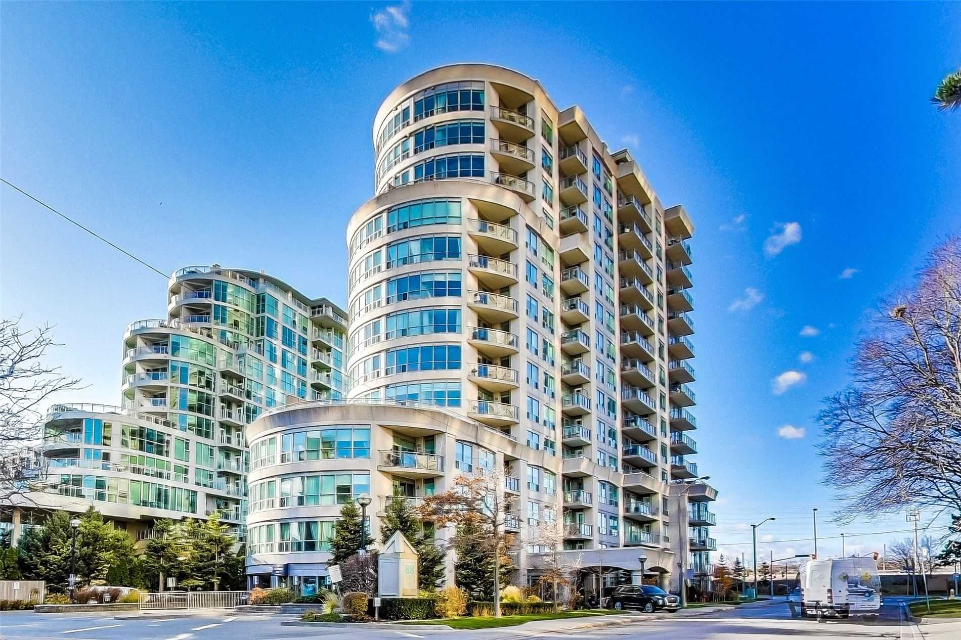 88 Palace Pier Crt, #906