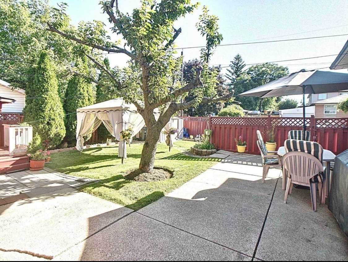 Listing W4998579 - Large Photo # 23
