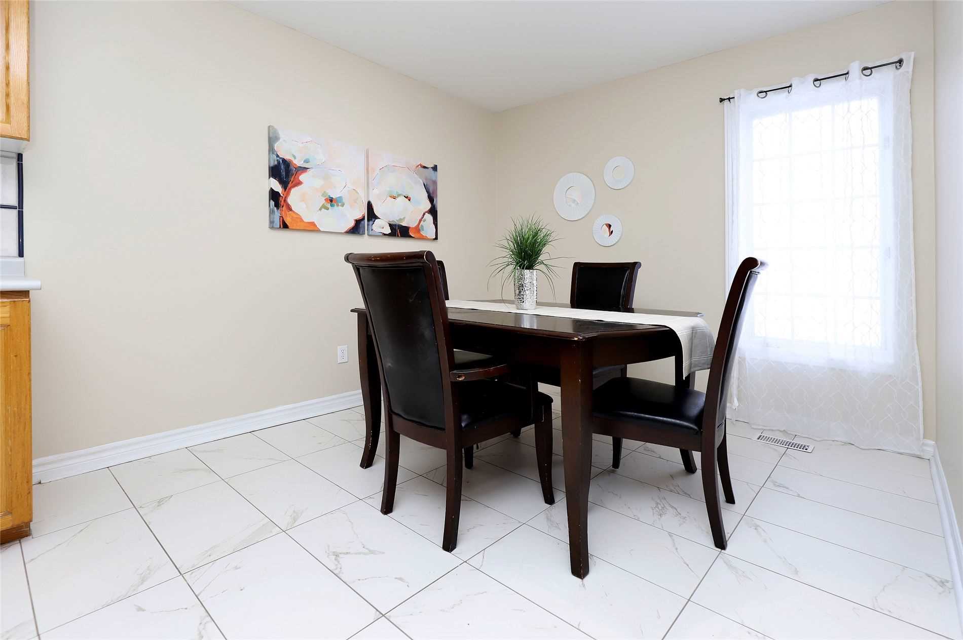 Listing W5055406 - Large Photo # 11