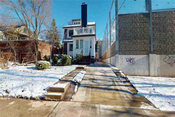 39 Sunnyside Ave, Toronto