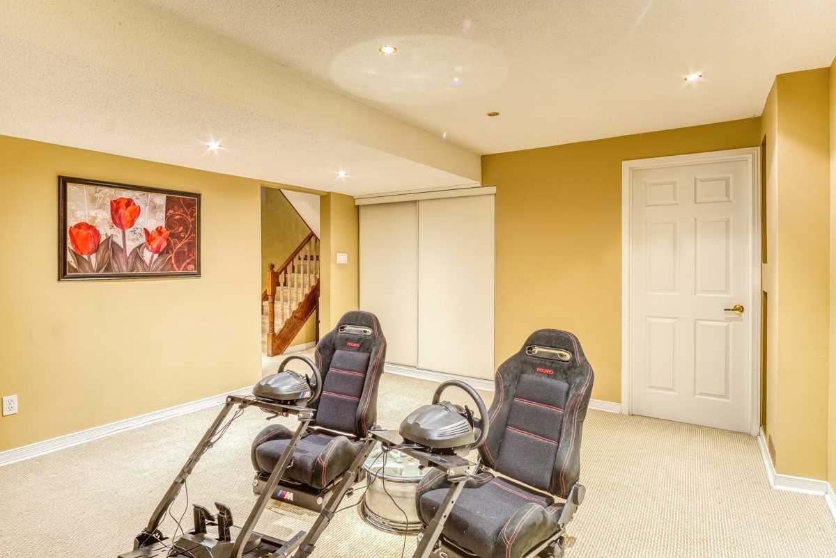 Listing W5055905 - Large Photo # 25
