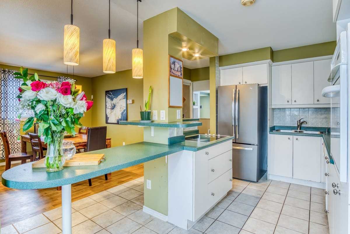 Listing W5055905 - Large Photo # 12