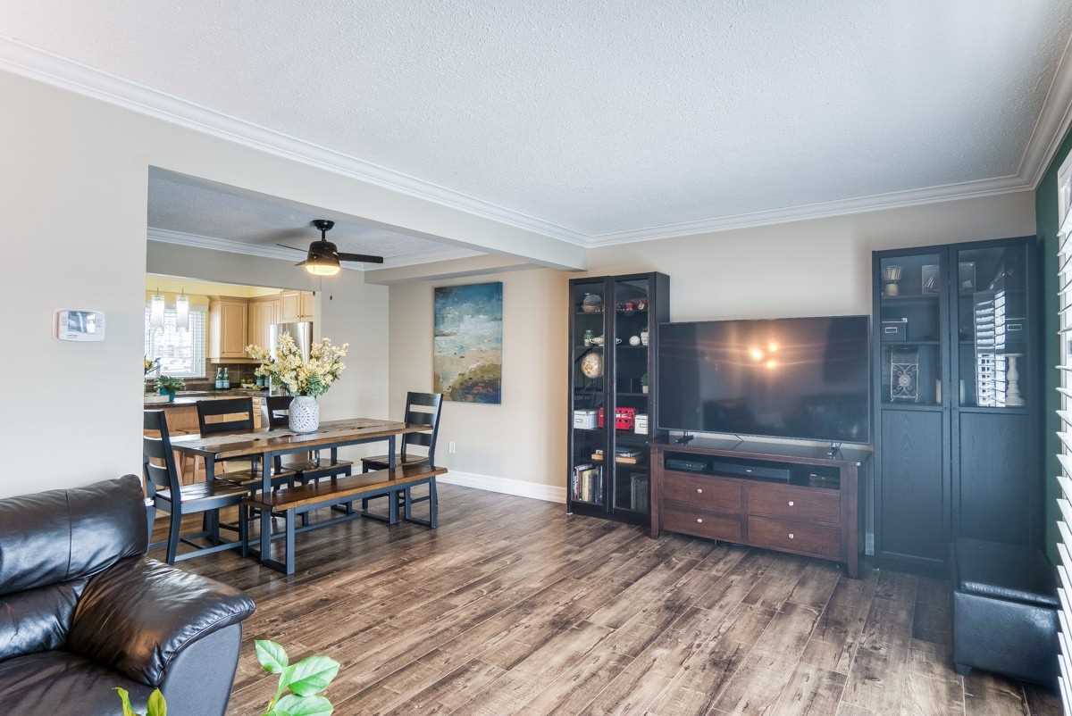 Listing W5056042 - Large Photo # 12