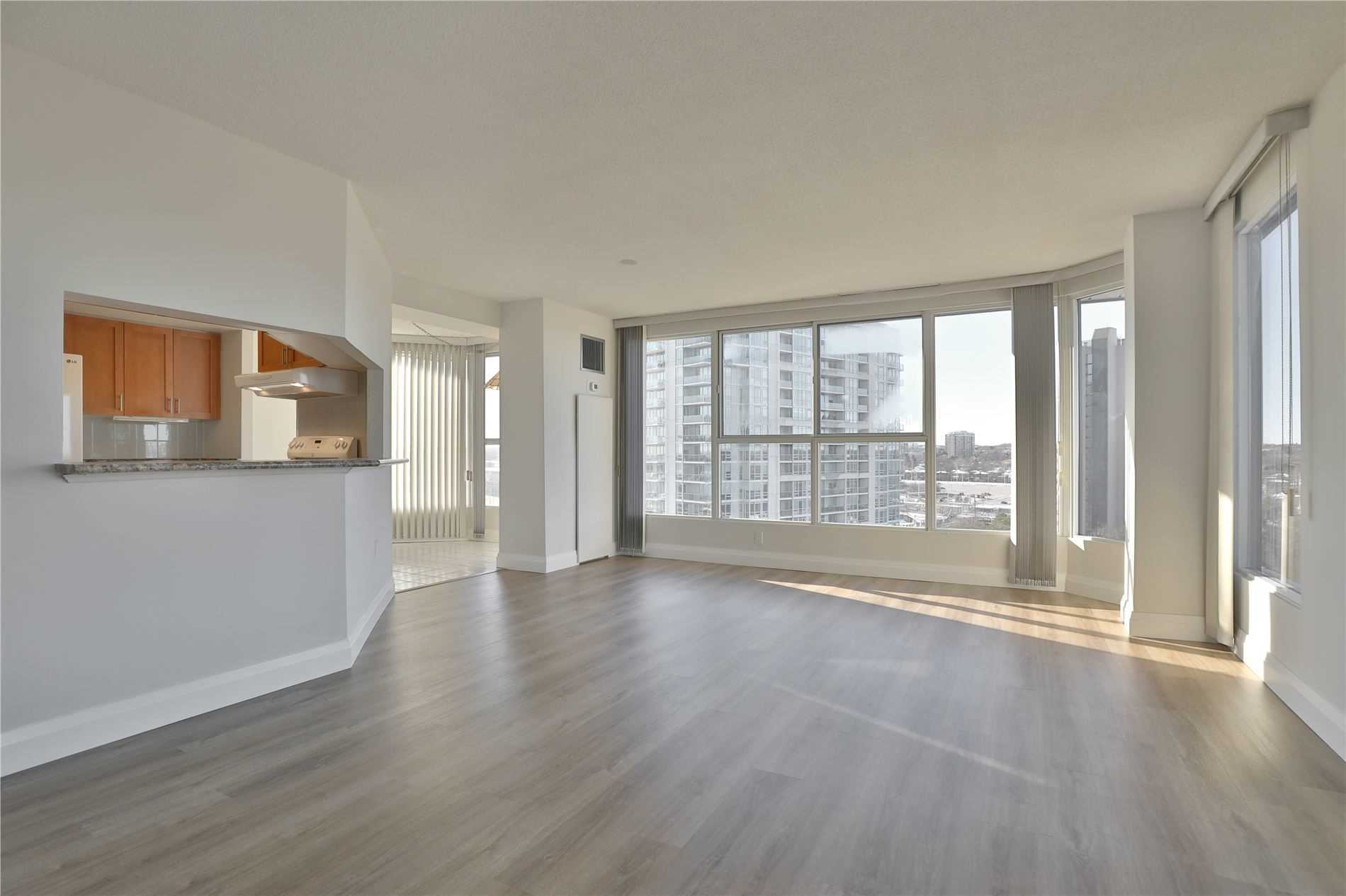 1271 Walden Circ, #1201