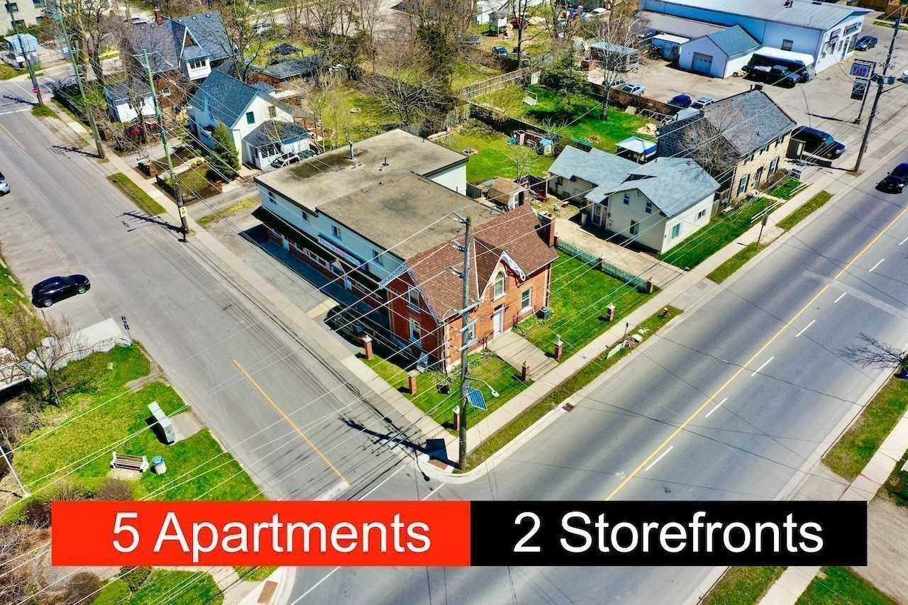 65 Main St N