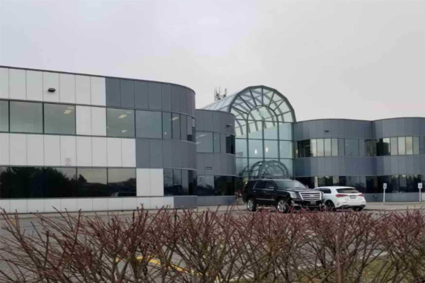 160 Traders Blvd E, Mississauga
