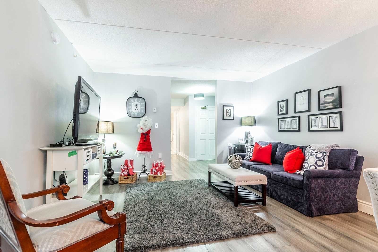 1491 Maple Ave, #111