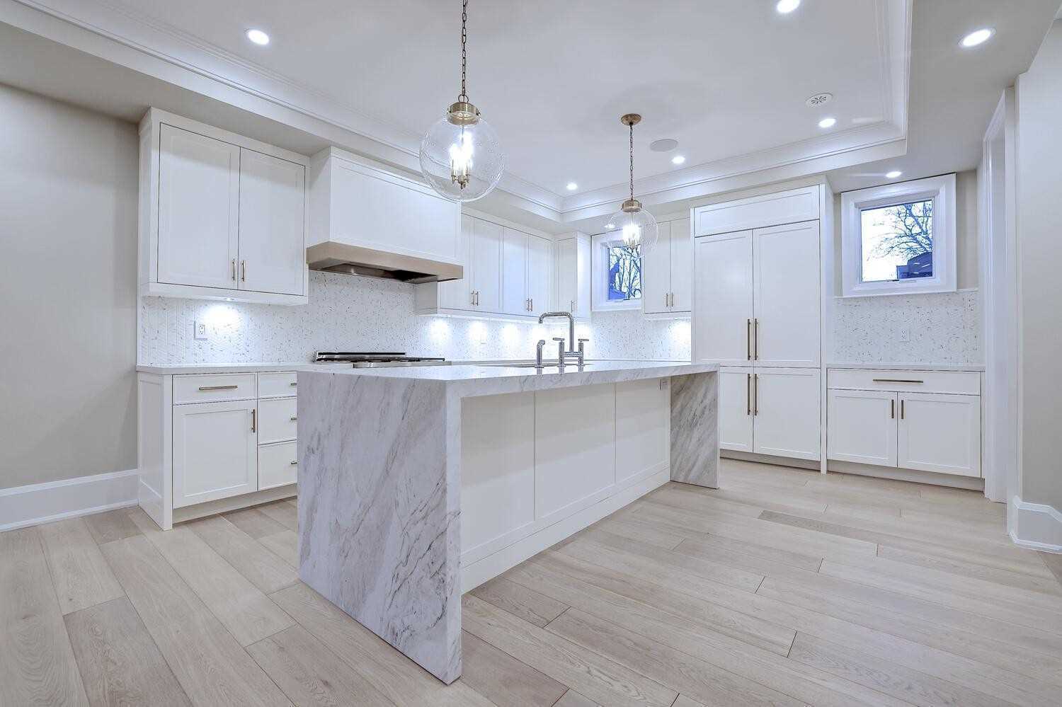336 Robinson St, #2