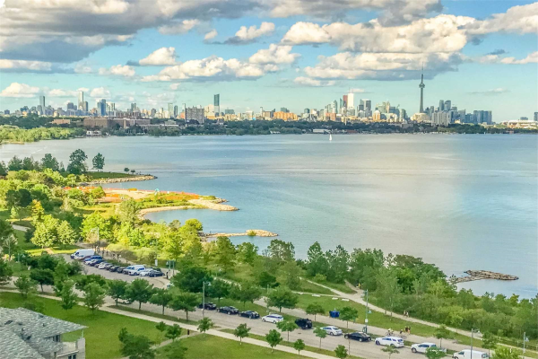 2119 Lake Shore Blvd W 2119 Lake Shore Blvd W