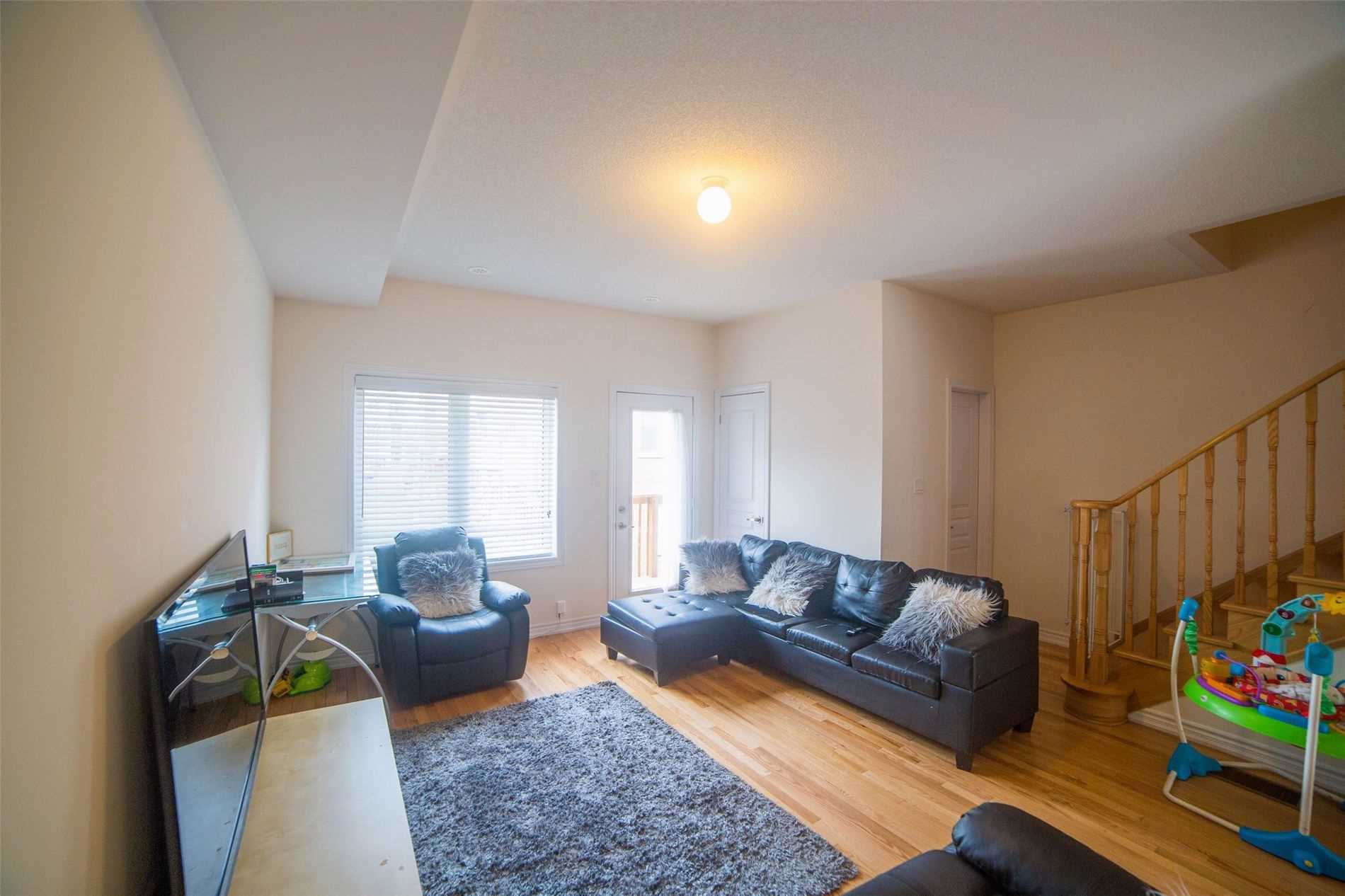 6 Abercove Clse