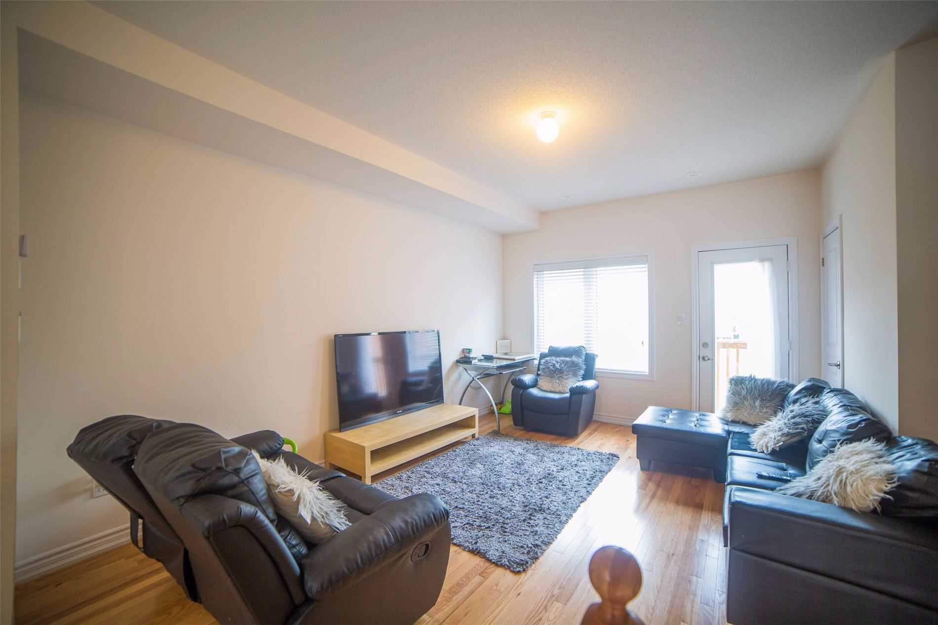 6 Abercove Clse