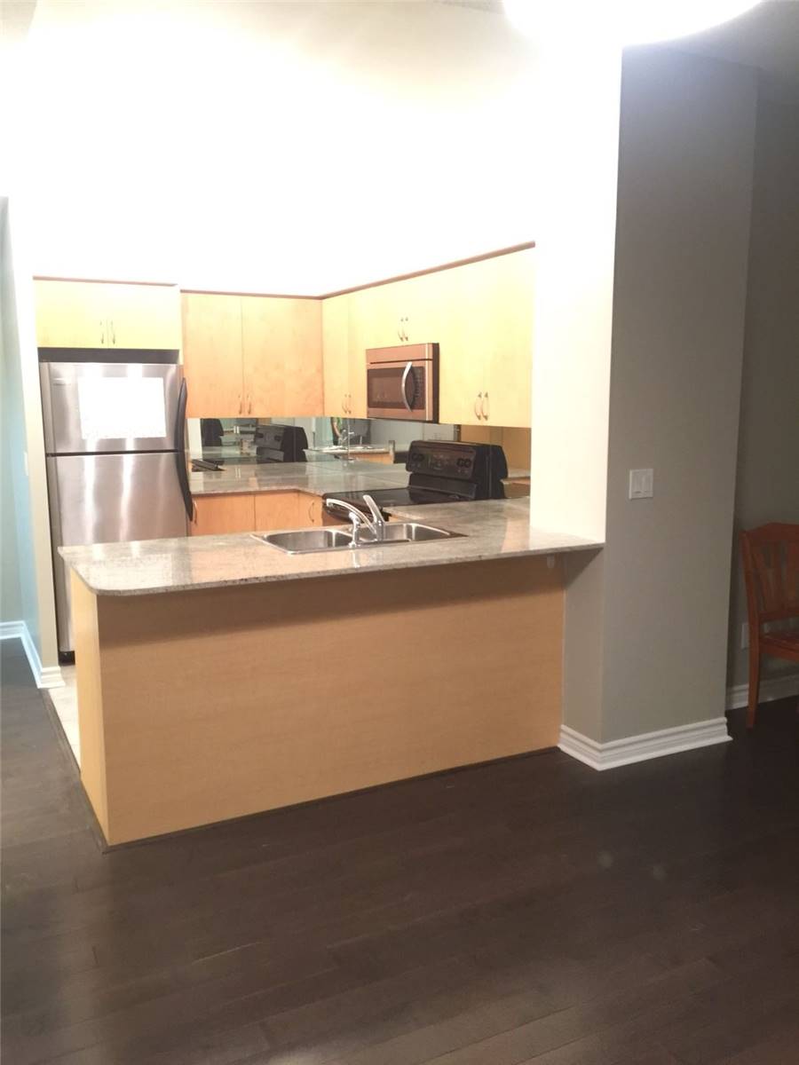 388 Prince Of Wales Dr, #2908