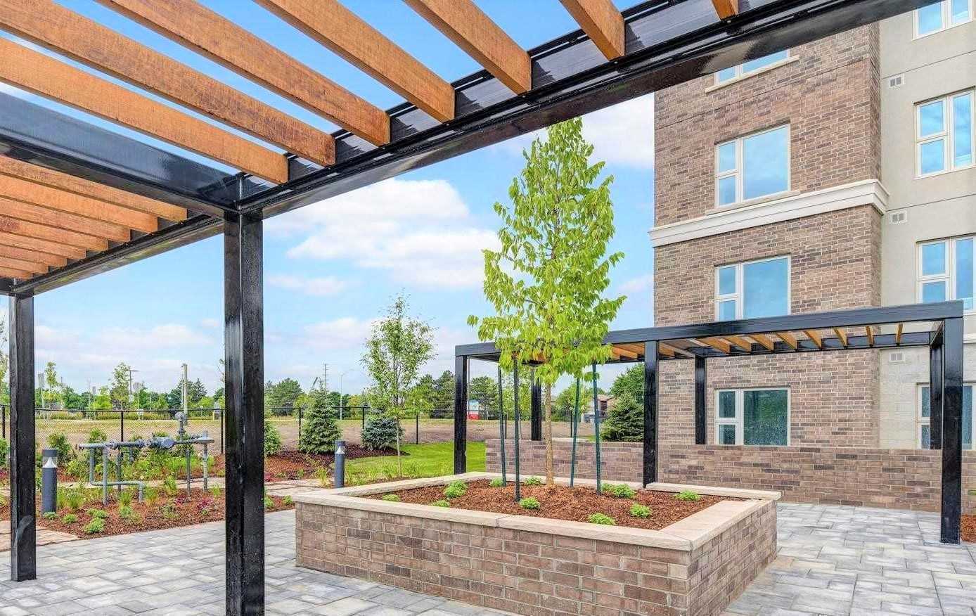 610 Farmstead Dr, #217