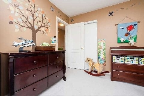 13 Galveston Cres