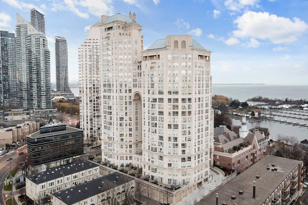 2285 Lakeshore Boulevard Blvd 2285 Lakeshore Boulevard Blvd