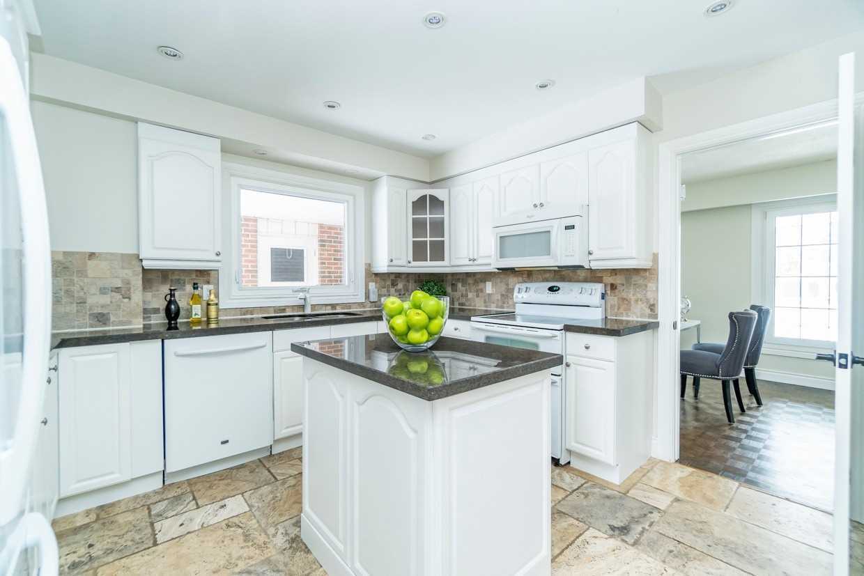 313 Beechfield Rd