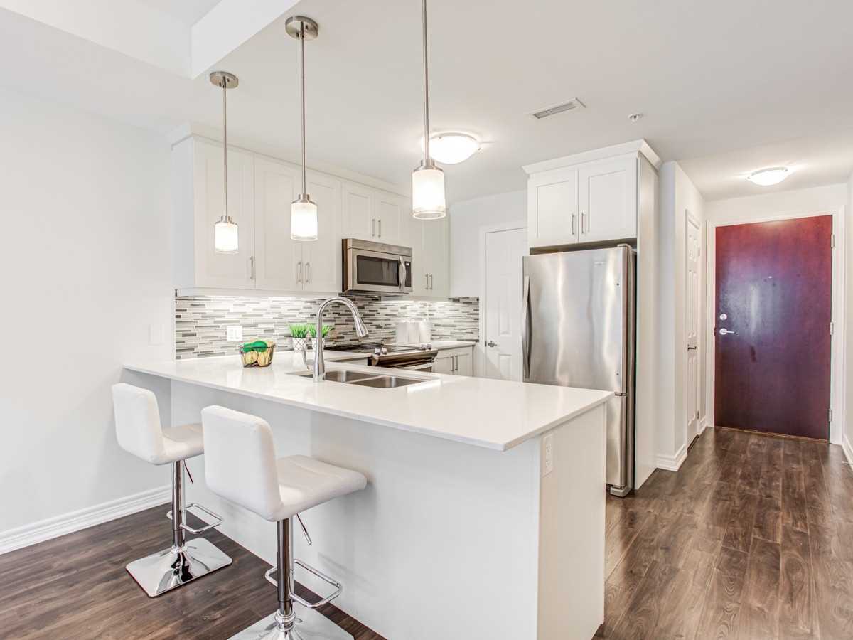 70 Stewart St, #101