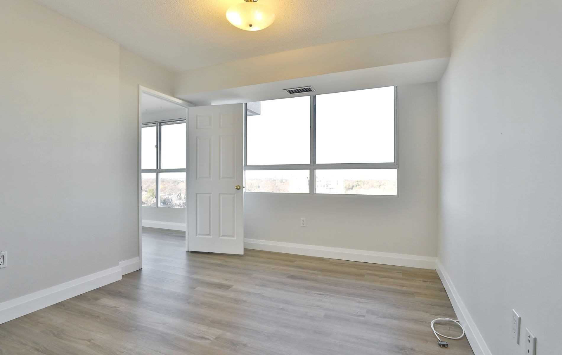 1271 Walden Circ, #1201