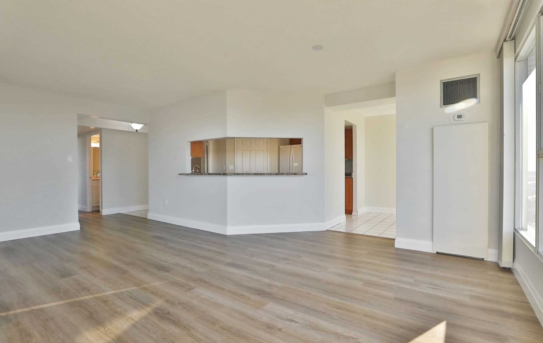 1271 Walden Circ, #1201