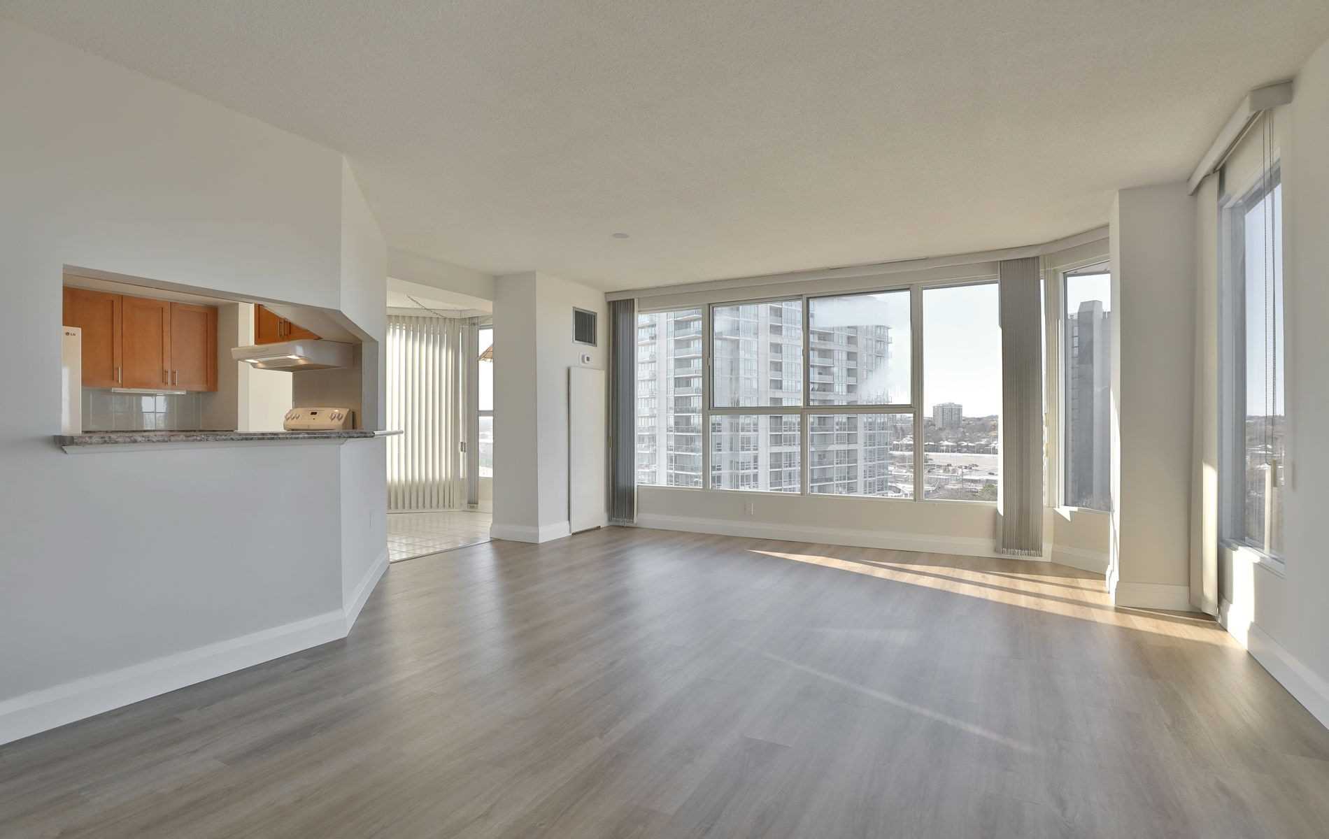 1271 Walden Circ, #1201