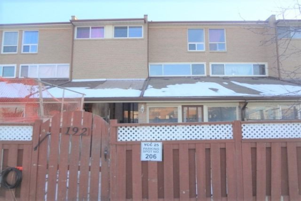 262 John Garland Blvd 262 John Garland Blvd