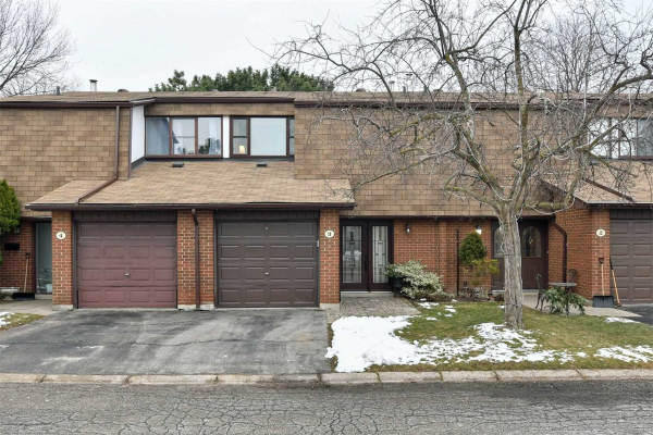 600 Silver Creek Blvd, Mississauga