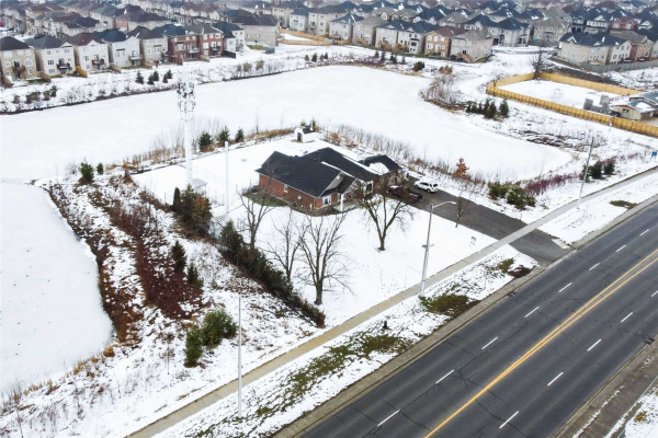 1294 Wanless Dr, Brampton