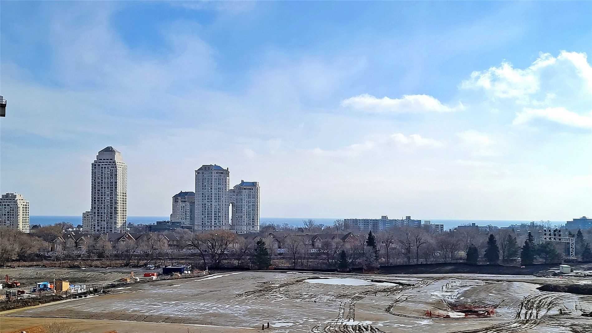 190 Manitoba St, #805