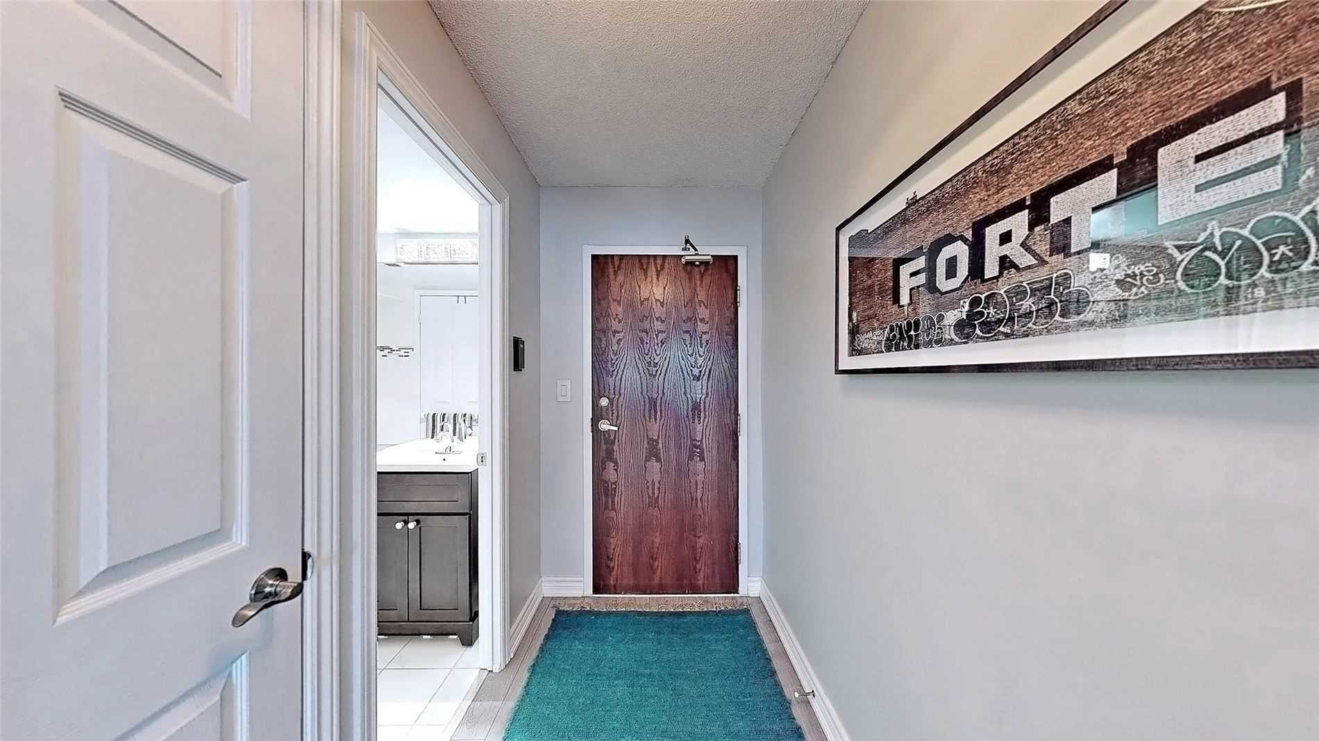 190 Manitoba St, #805