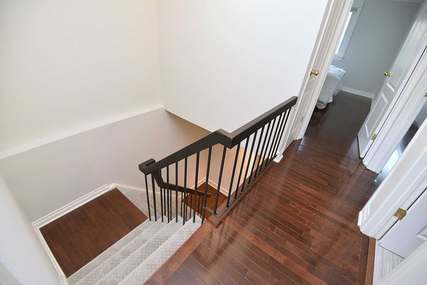 1764 Rathburn Rd E, #46