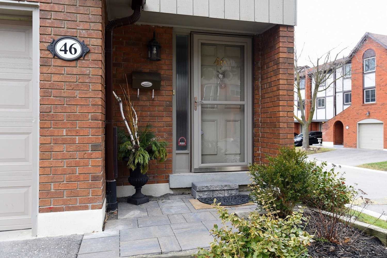 1764 Rathburn Rd E, #46
